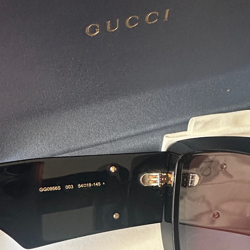 Black Designer Sunglasses - Picture 6 of 6